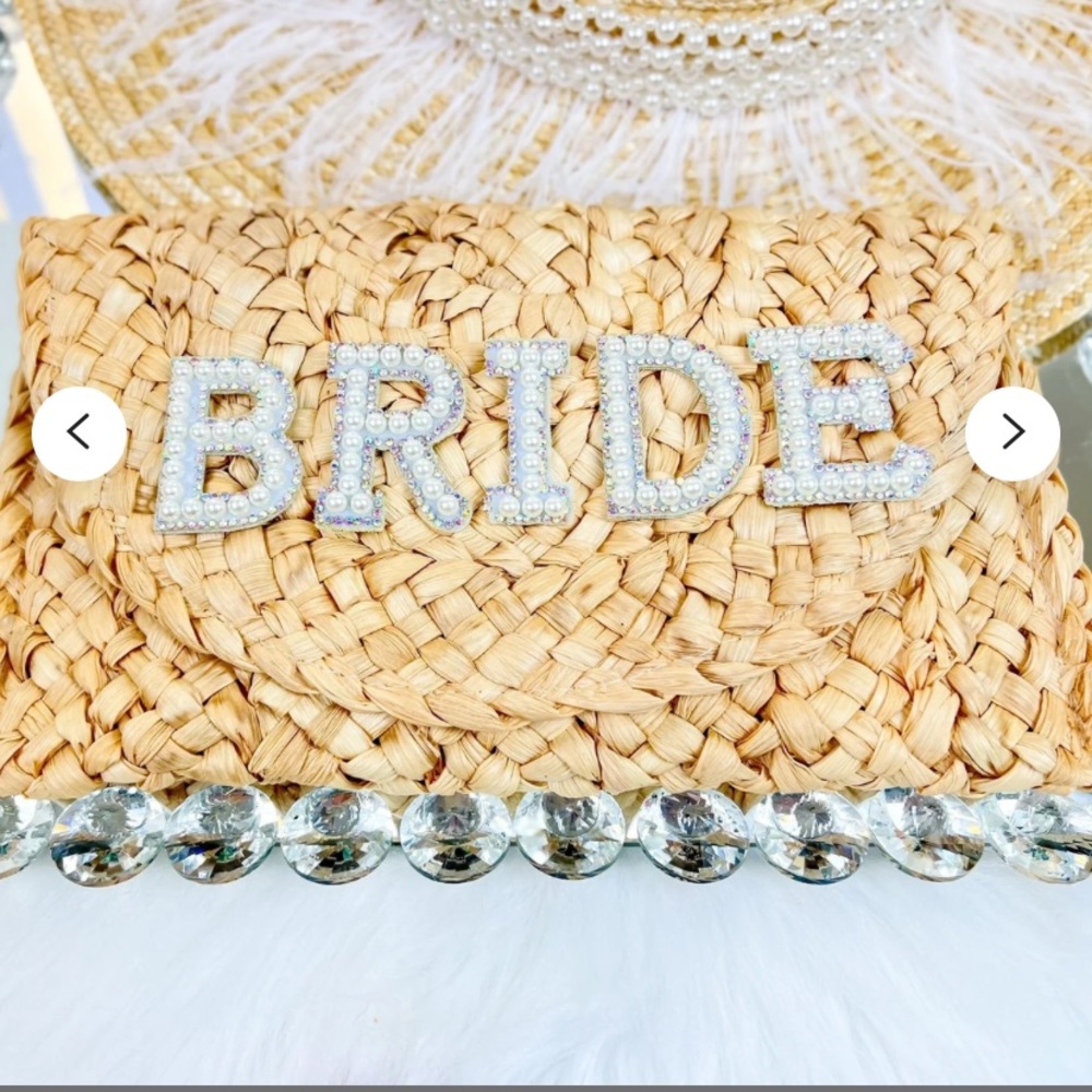 Straw bride clutch!